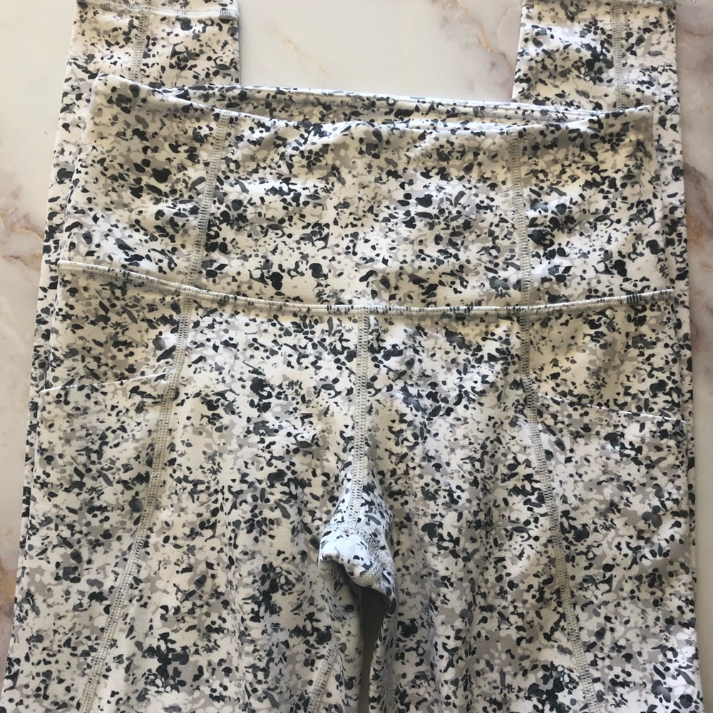Athleta Pattern Leggings in XS